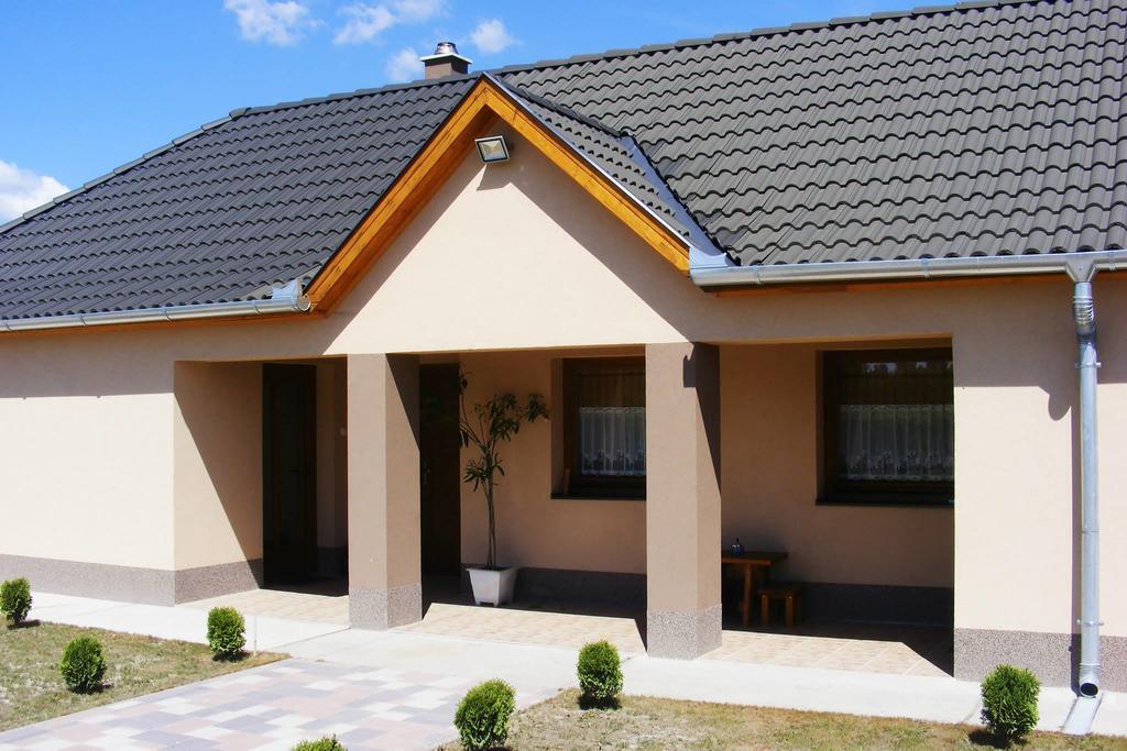 Szerencsecsillag Vendégház Kiskoros Extérieur photo